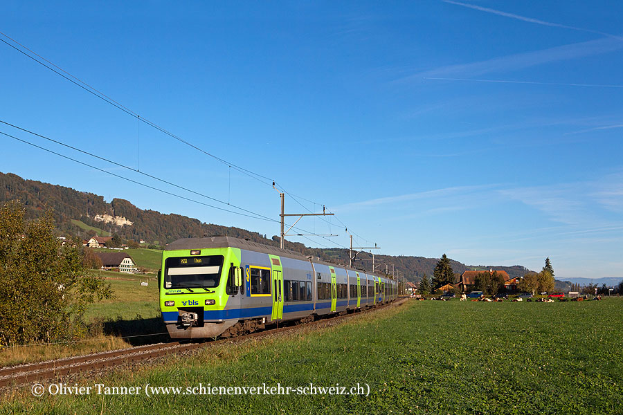 RABe 525 024 und RABe 525 022 als S44 Sumiswald-Grünen/Wiler – Burgdorf – Bern – Belp – Thun