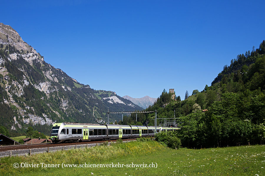 RABe 535 106 und RABe 535 123 als RE Brig – Spiez – Bern