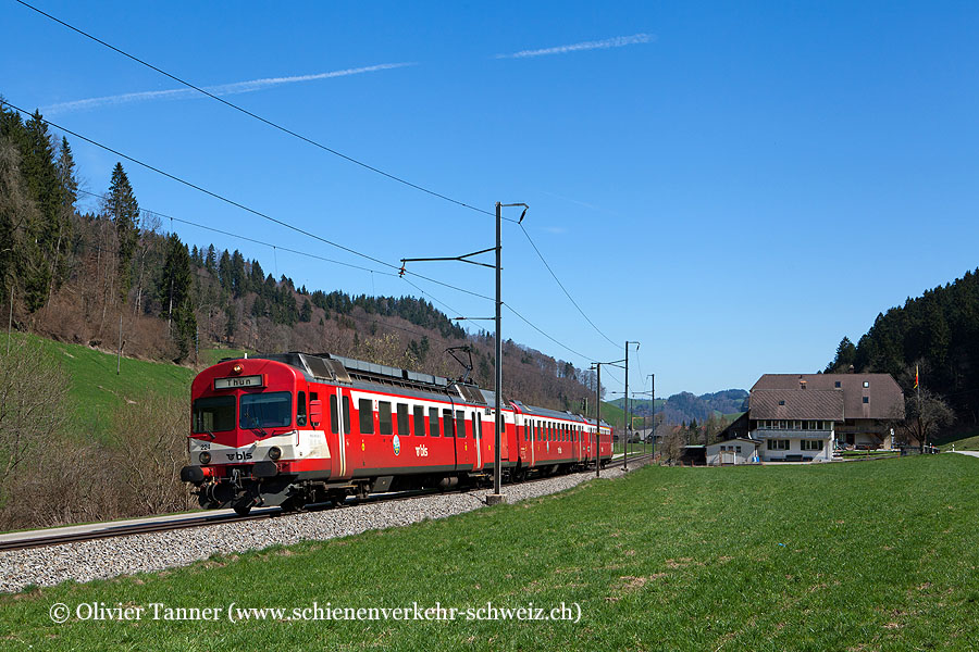 RBDe 566 224 als RE Solothurn – Burgdorf – Konolfingen – Thun