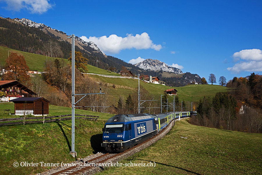 Re 465 002 mit RE Interlaken Ost – Zweisimmen