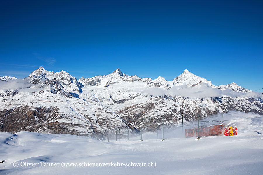 Bhe 4/4 3061 mit Schneeschleuder auf dem Weg zum Gornergrat