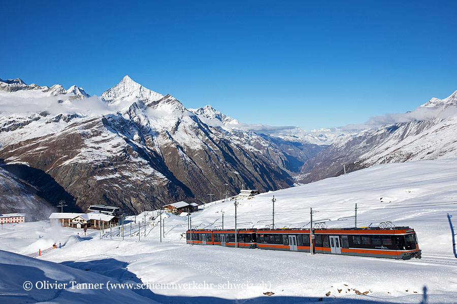 Bhe 4/6 3092 und Bhe 4/6 3093 auf dem Weg zum Gornergrat