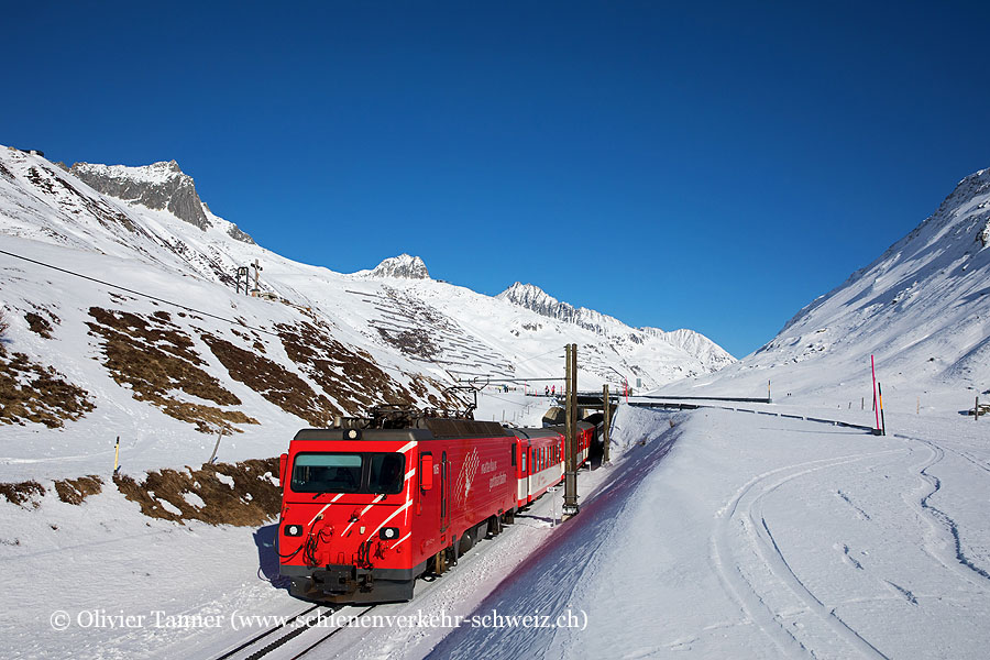 HGe 4/4’’ 106 als Regio Disentis/Mustér – Andermatt