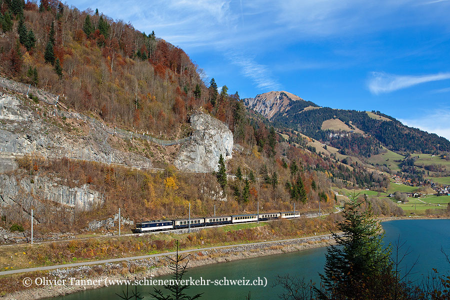 GDe 4/4 6004 auf dem Weg nach Montreux