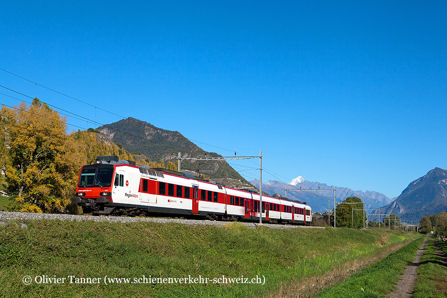 Domino mit RBDe 560 413 als Regio Brig – Sion – St-Gingolph