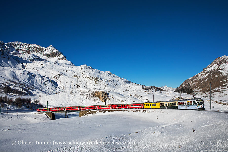 ABe 8/12 3514 ’’Ahnenzug’’ mit R19 St. Moritz – Tirano