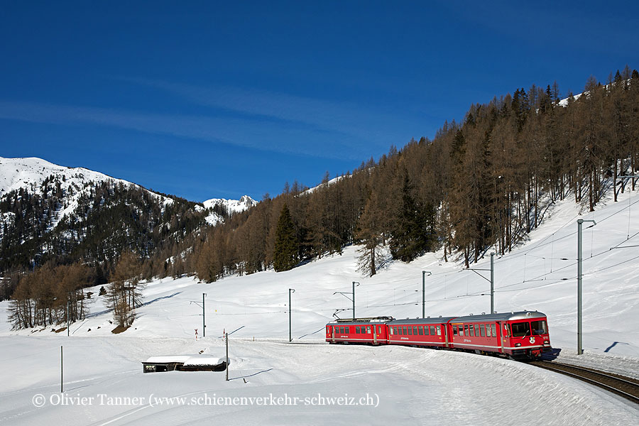 Stammnetzpendelzug mit Be 4/4 512