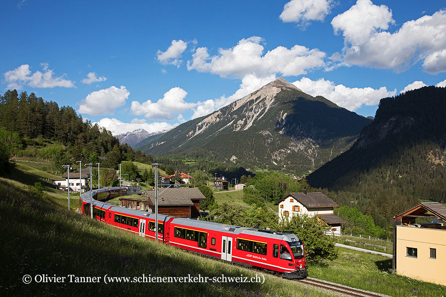 IR St. Moritz – Chur mit AGZ-Steuerwagen und Ge 4/4’’ 643