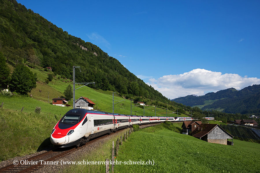 ETR 610 5 und ETR 610 10 als EC Zürich – Milano Centrale