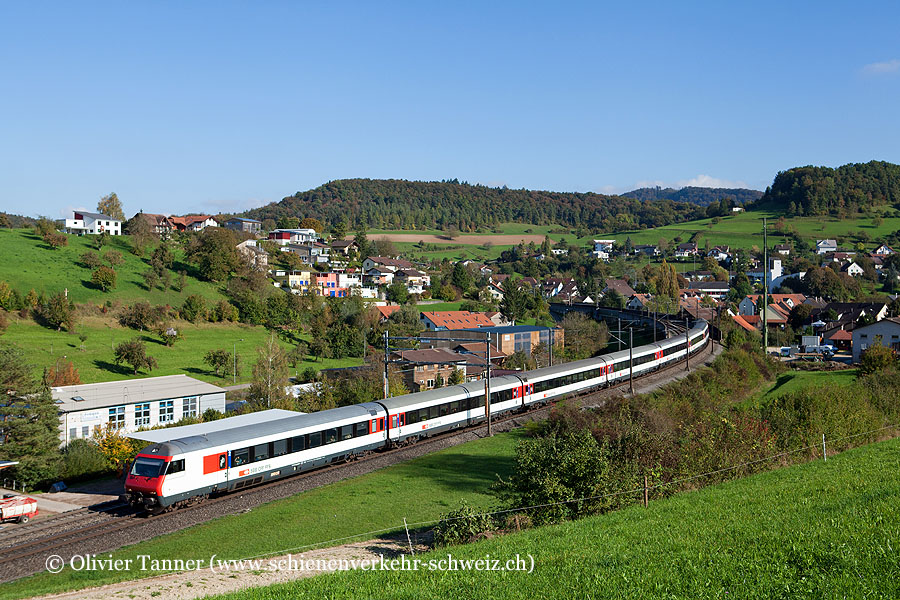 Einheitswagen IV Pendelzug als IR Zürich – Basel