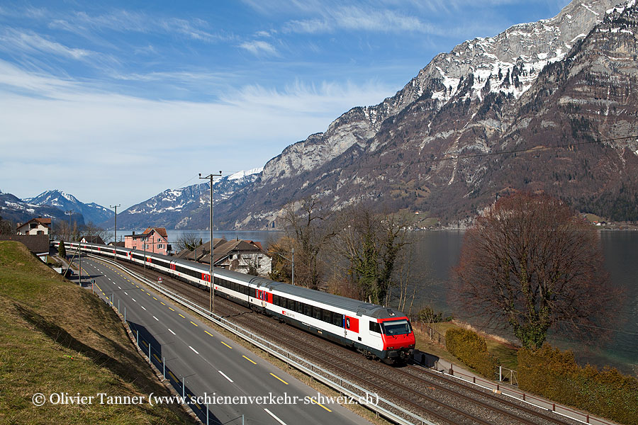 Einheitswagen IV Pendelzug als IC Basel – Zürich – Chur