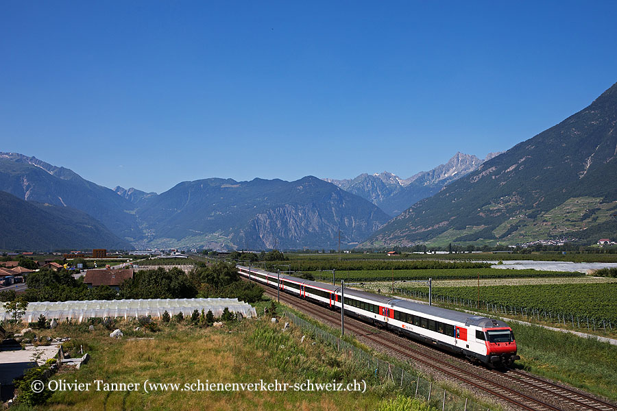 Einheitswagen IV Pendelzug als IR90 Genève Aéroport – Brig