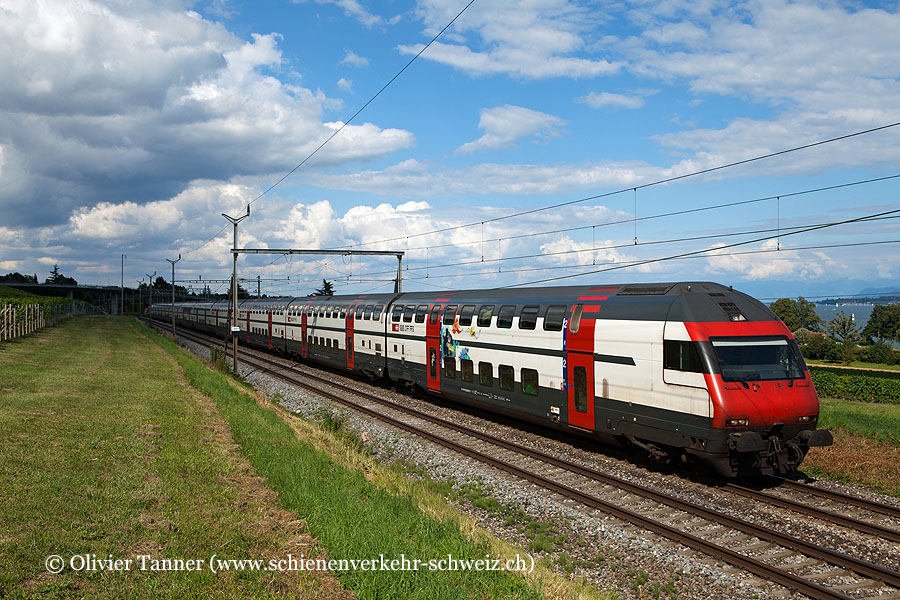 IC2000-Pendelzug mit Ticki Park-Steuerwagen als IC St. Gallen – Zürich – Bern – Genève Aéroport