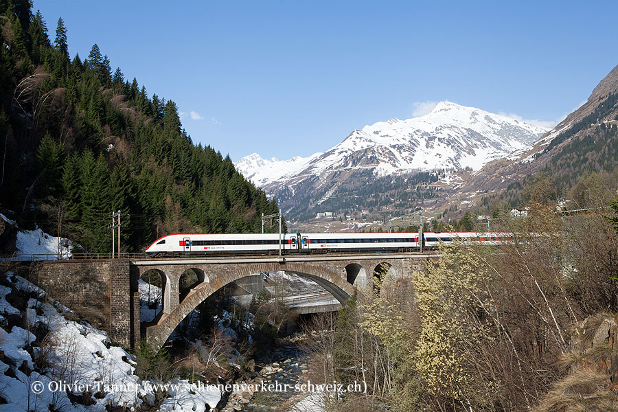 RABDe 500 003 und RABDe 500 037 als ICN Zürich – Lugano