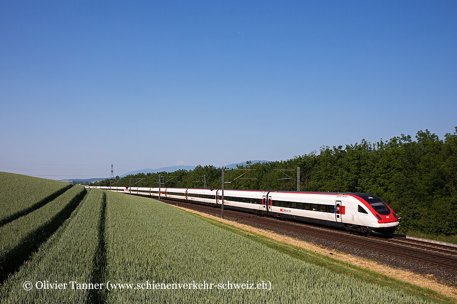 RABDe 500 006 und RABDe 500 033 als IC5 Genève-Aéroport – Zürich – Rorschach