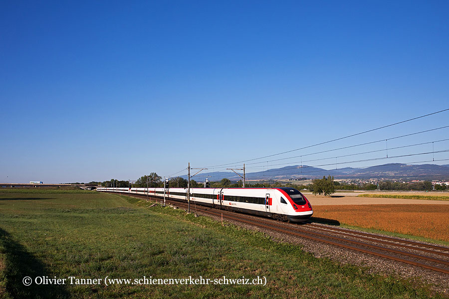 RABDe 500 007 und RABDe 500 031 als IC5 Lausanne – Zürich