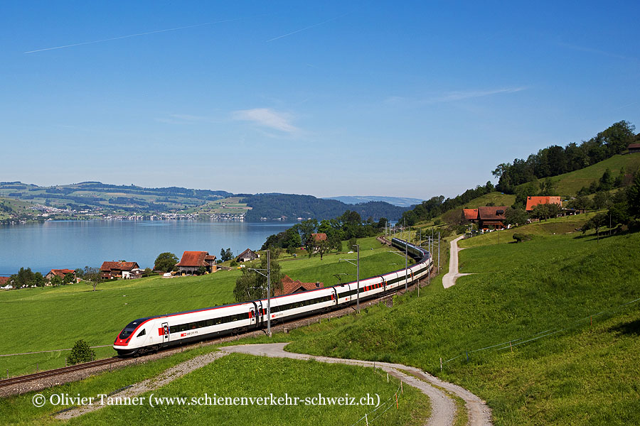 RABDe 500 010 und RABDe 500 017 als IC2 Zürich – Lugano