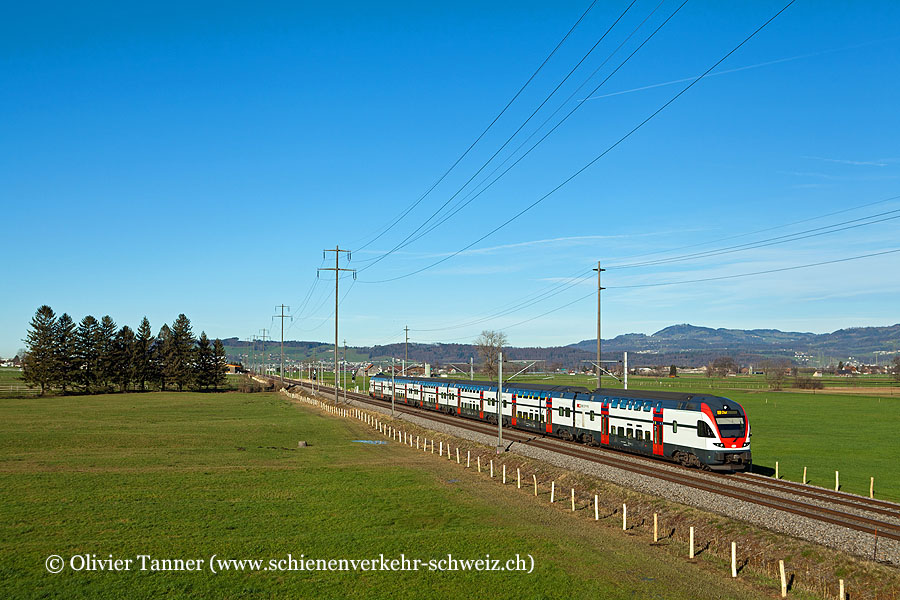 RABe 511 015 als RE Zürich – Chur