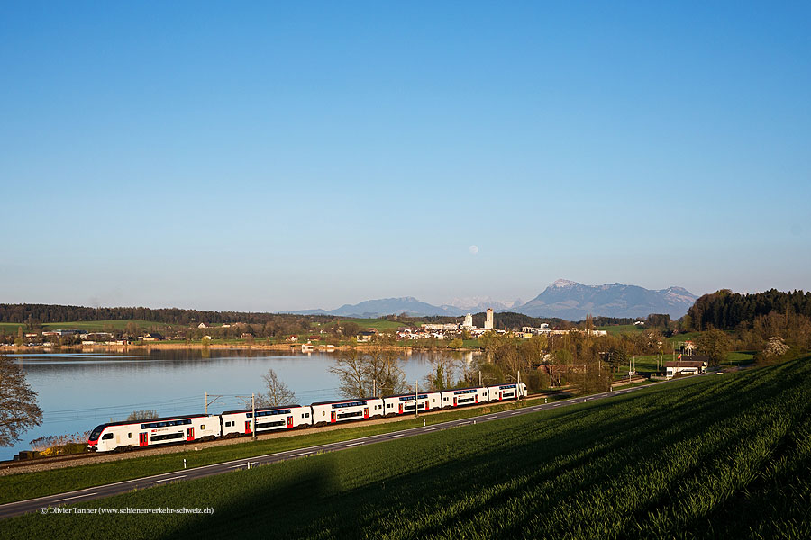RABe 512 010 als RE24 Luzern – Olten