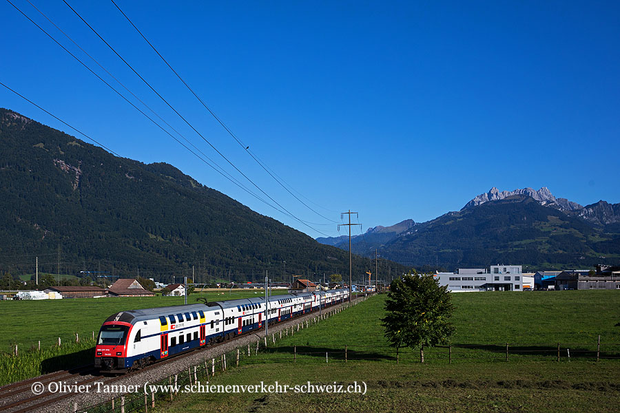 RABe 514 022 und RABe 514 033 als S2 Ziegelbrücke – Pfäffikon SZ – Zürich HB – Zürich Flughafen