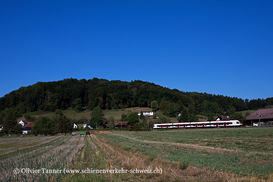 RABe 523 066 auf Überfuhrung zu Stadler Rail nach Romanshorn für Softwaretests