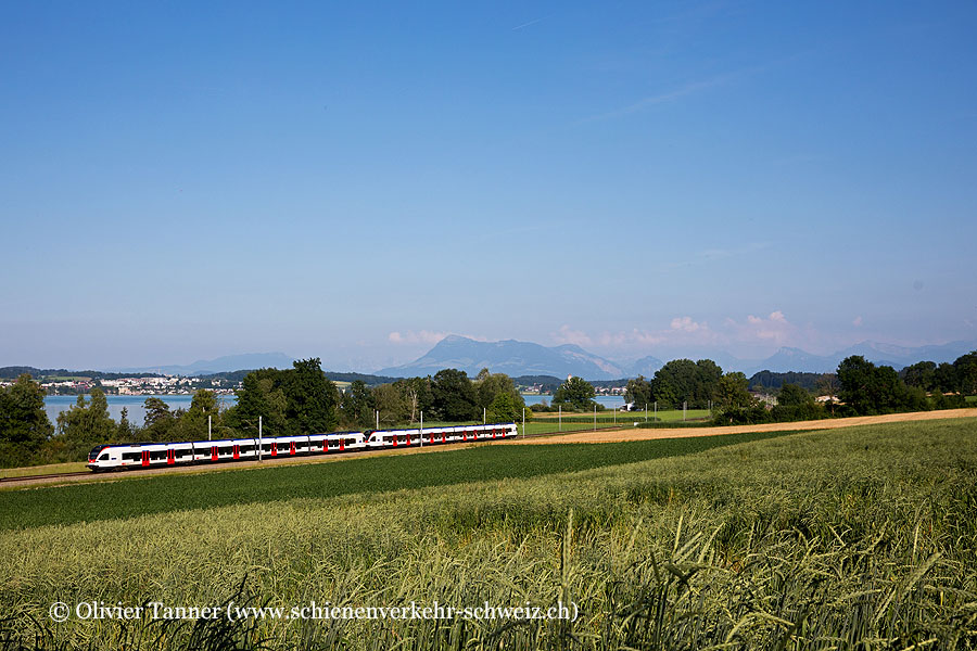 RABe 523 005 und RABe 523 003 als S1 Baar – Sursee