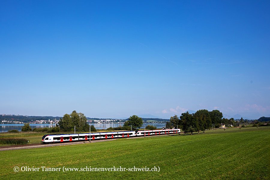 RABe 523 007 und RABe 521 028 als S1 Baar – Sursee