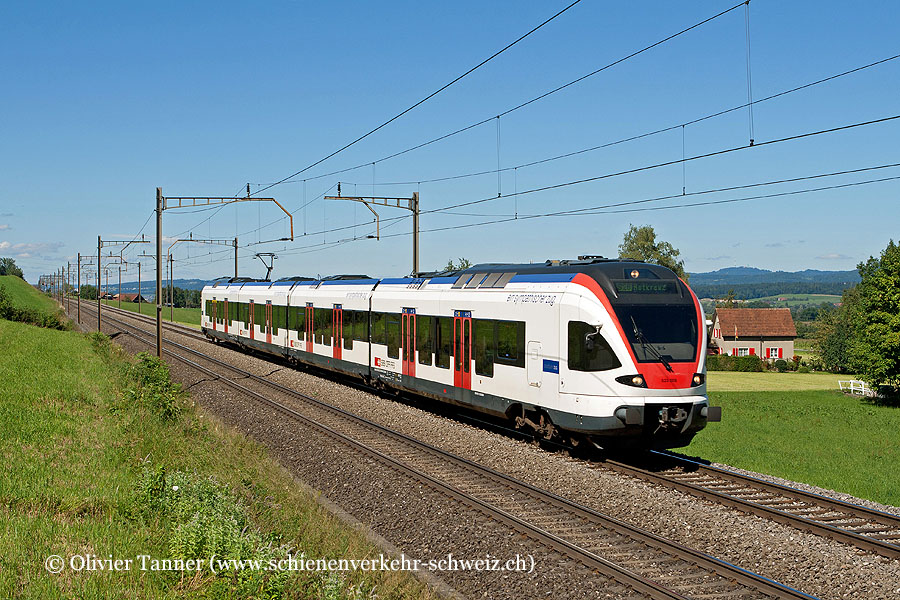 RABe 523 008 als S26 Aarau – Lenzburg – Wohlen – Muri – Rotkreuz