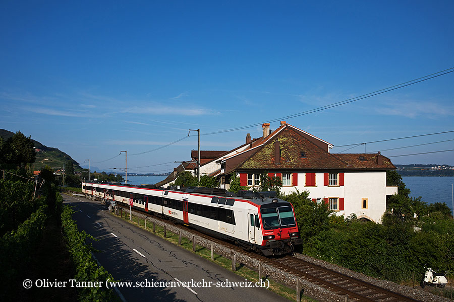 Domino mit RBDe 560 256 als Regio Biel/Bienne – Neuchâtel