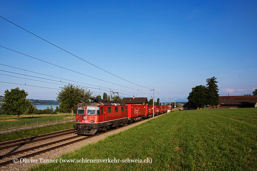 Re 4/4’’ 11249 mit Pistor-Zug