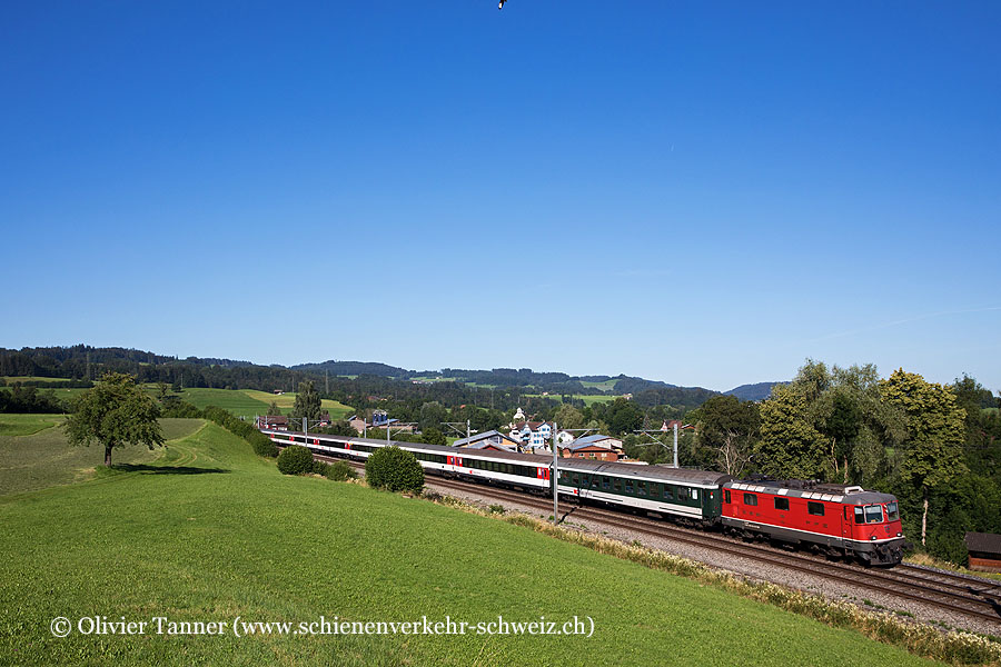 Re 4/4’’ 11143 mit IR37 Basel – Zürich – St. Gallen
