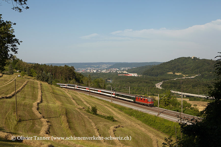 Re 4/4’’ 11139 mit dem IR Zürich HB – Basel