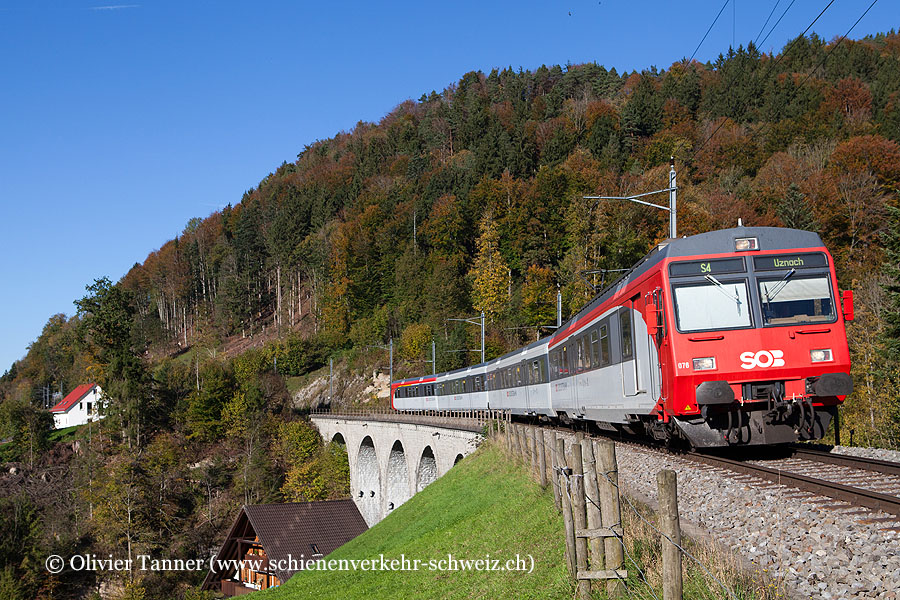 Nahverkehrspendelzug mit RBDe 566 076 als S4 St. Gallen – Uznach
