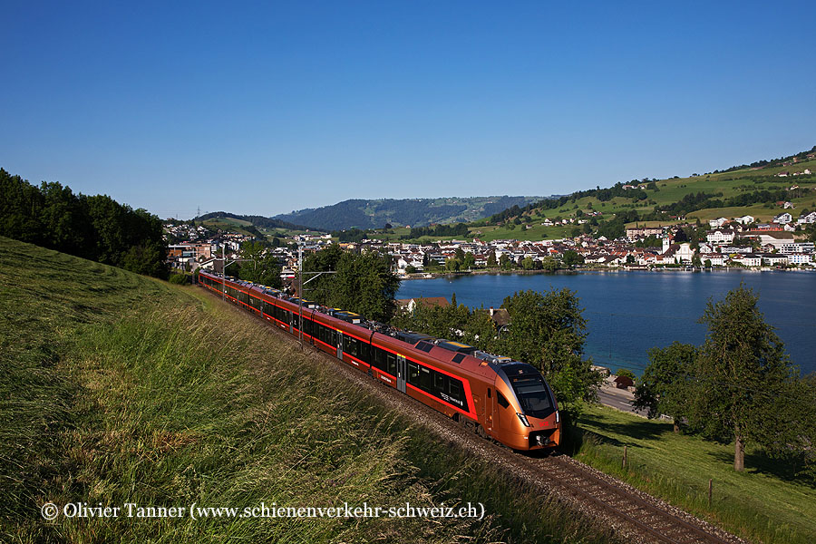 RABe 526 104 & 204 als Voralpen-Express St. Gallen – Luzern