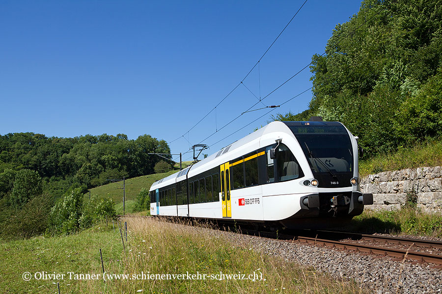 RABe 526 746 als S9 Sissach – Olten