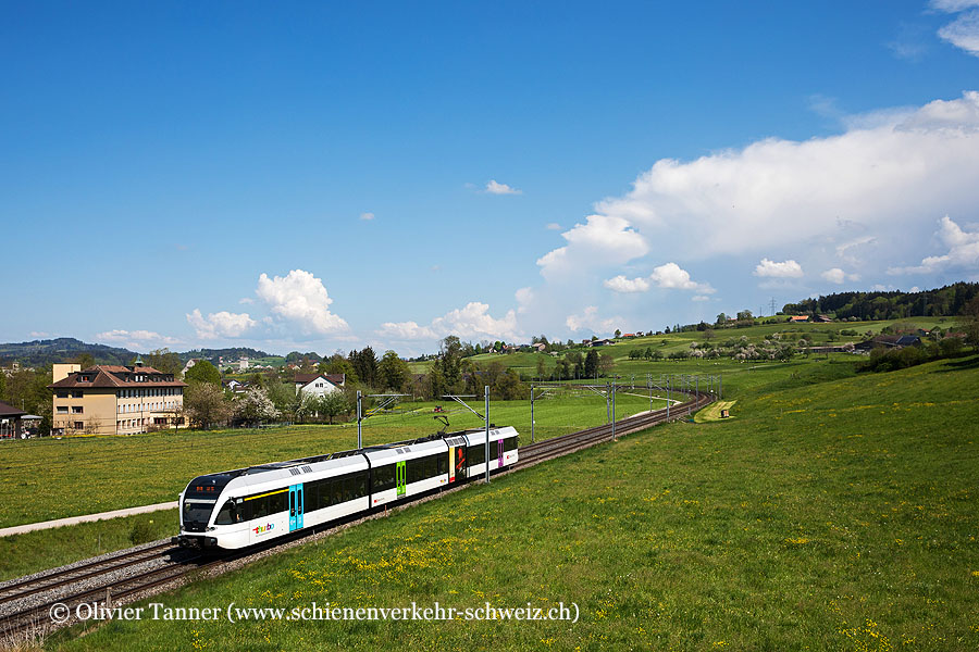 RABe 526 801 als S2 Schaffhausen – Romanshorn – St. Gallen – Wil SG