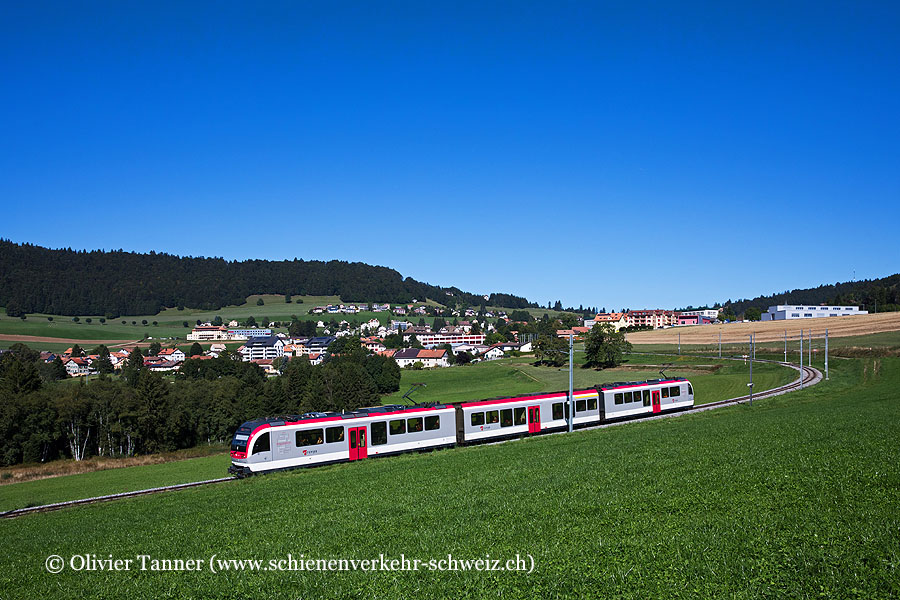 Be 4/4 3002 & 3001 als Regionalzug Ste-Croix – Yverdon-les-Bains