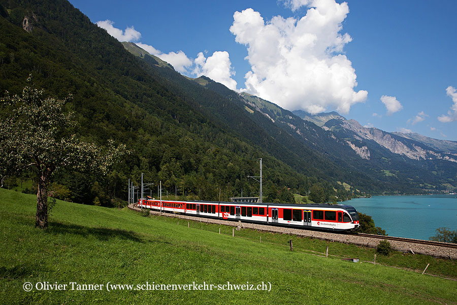 Gelenk-Steuerwagen mit HGe 101 964 als IR Luzern – Interlaken Ost